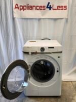 Samsung 4.5 cu. ft. High-Efficiency Front Load Washer with Self-Clean+ in White - Image 2
